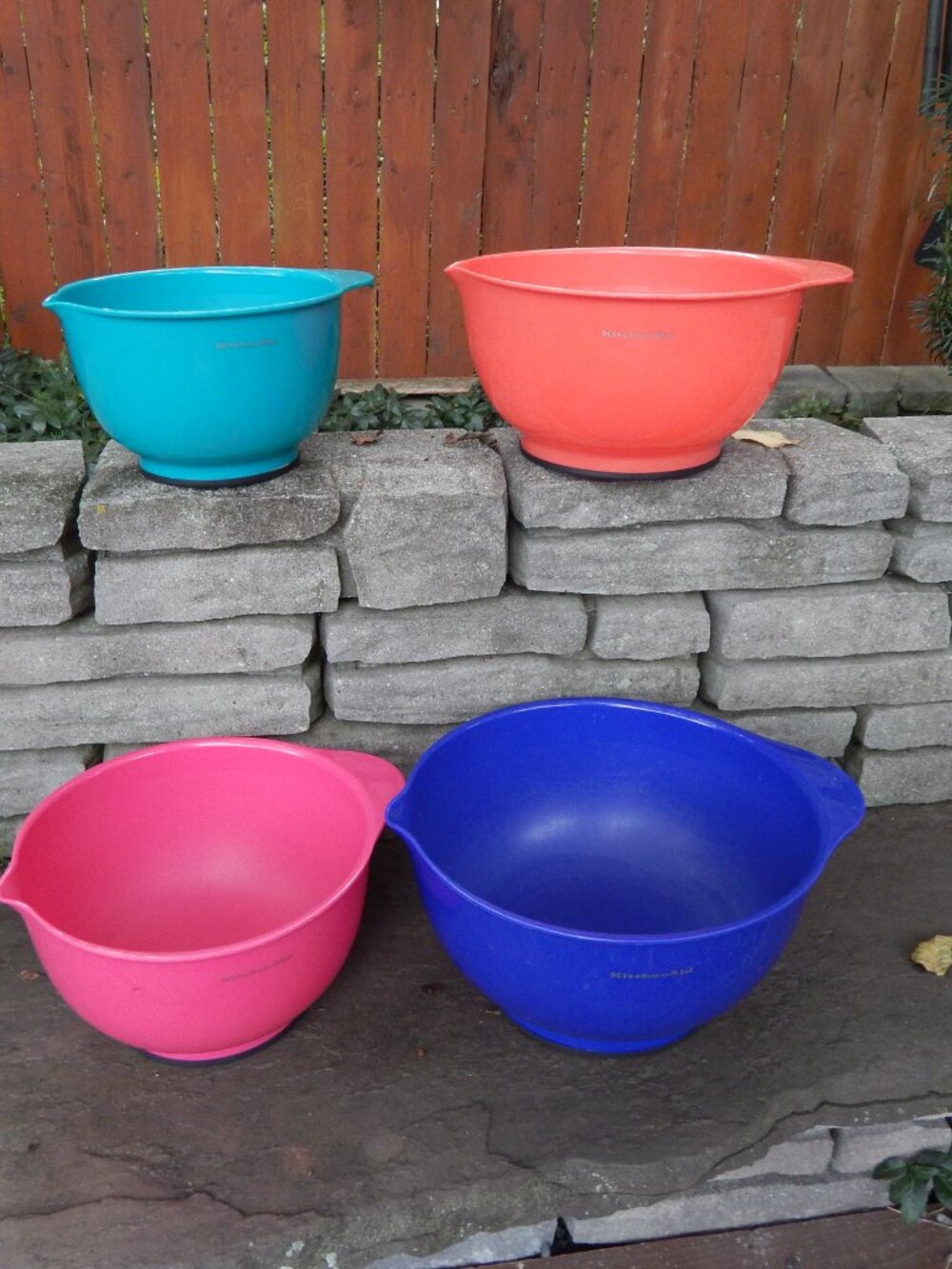 KitchenAid NonSlip Nesting Mixing Bowl Set - Picture 3 of 10